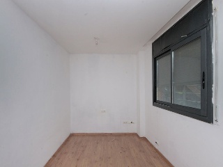 Casa aislada en Av Can Canyameres  13