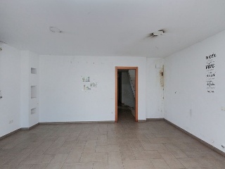 Casa aislada en Av Can Canyameres  15