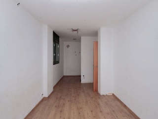 Casa aislada en Av Can Canyameres  22