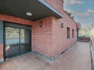 Casa aislada en Av Can Canyameres  44