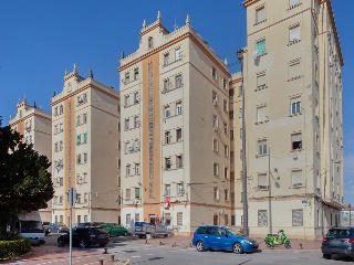 Piso en C/ Bloque Portuarios - Valencia -  16