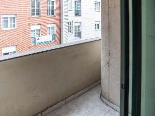 Piso con plaza de garaje en C/ Reyes Católicos, Ponferrada (León)  12