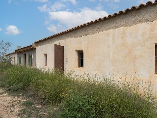 Vivienda en C/ Los Quintines las Escuelas,  61