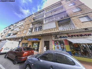 Local en C/ Moriones, Torrevieja (Alicante) 3
