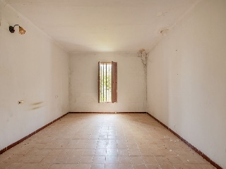 01981-0001 24