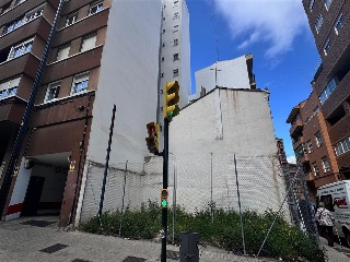 Izuzquiza Esq.Calle Vicente Berdusan 38 7