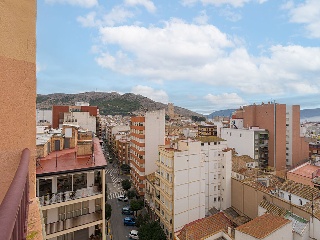 Canovas Del Castillo 61