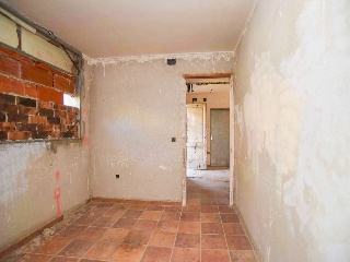 Chalet independiente en construcción detenida en Santa Susanna - Barcelona - 5