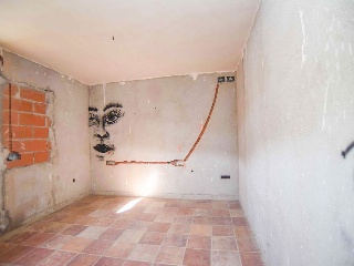 Chalet independiente en construcción detenida en Santa Susanna - Barcelona - 9