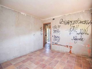 Chalet independiente en construcción detenida en Santa Susanna - Barcelona - 12
