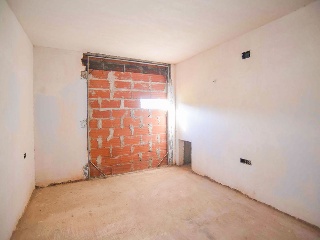 Chalet independiente en construcción detenida en Santa Susanna - Barcelona - 16