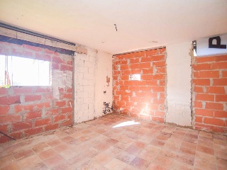 Chalet independiente en construcción detenida en Santa Susanna - Barcelona - 22