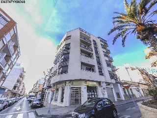 Piso en C/ Patricio Pérez, Torrevieja (Alicante) 2