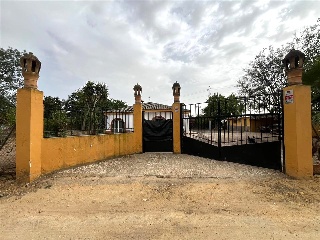 Unifamiliar en venta en Carmona de 169  m²