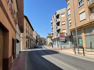 M Puig Valera 12