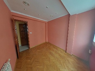 Piso en venta en Lugo de 89  m²