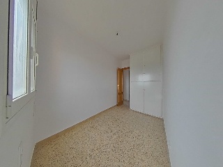 Piso en Av Lluís Companys  13