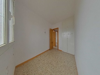 Piso en Av Lluís Companys  15