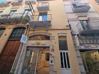 Piso en venta en Figueres de 84  m²