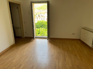 Piso en Pz. Anselm Clave, Sant Joan de les Abadesses (Girona) 5