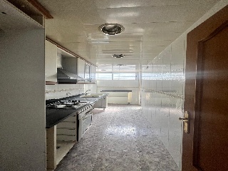 Piso en C/ Vía Favencia 3