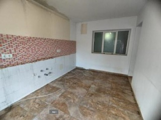 Piso con plazas de garaje en  C/ Real, San Roque (Cádiz) 6