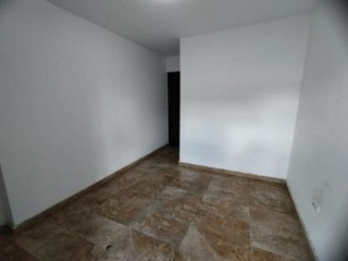 Piso con plazas de garaje en  C/ Real, San Roque (Cádiz) 14