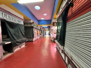 Local comercial en C/ Antonio Machado - Castelldefels - Barcelona 4