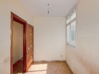 Piso con plaza de garaje en C/ Agaete 6
