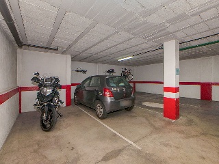 Piso con plaza de garaje en C/ Agaete 18