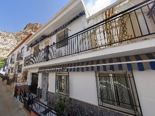 Piso en venta en Loja de 138  m²