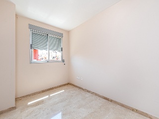 Piso con anejos en C/ San Miguel 14