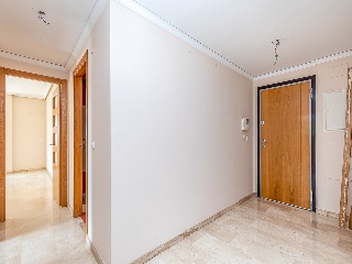 Piso con anejos en C/ San Miguel 17