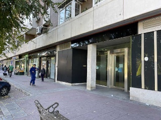 Local en venta en Torrejón De Ardoz de 150  m²