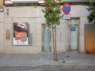 Local en venta en Sevilla de 211  m²