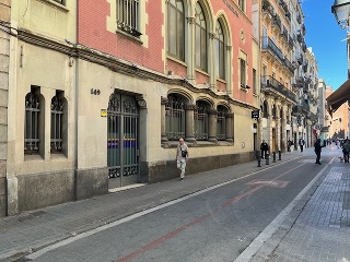 Local en C/ Hospital, Barcelona 16