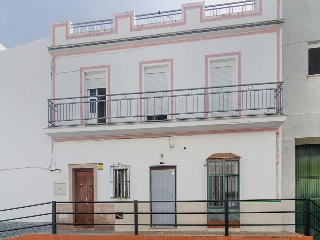 Piso en venta en Villamartín de 77  m²
