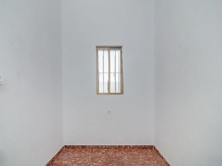 Piso en C/ Salineras, Villamartín (Cádiz) 11