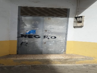 Local comercial en Camas - Sevilla - 2