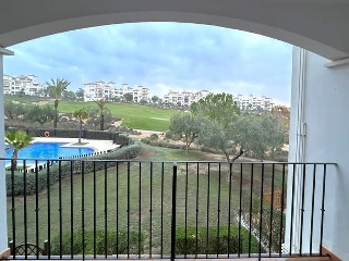 Piso en Hacienda Riquelme 27