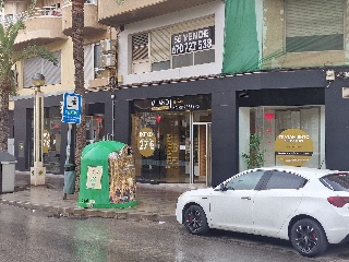 Local en Av Libertad 19