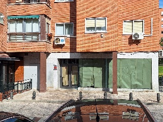 Local en C/ Castrillo de Aza, Madrid 3