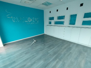Local situado en C/ Sant Jeroni, Cornella de Llobregat (Barcelona) 10