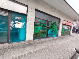 Local situado en C/ Sant Jeroni, Cornella de Llobregat (Barcelona) 12
