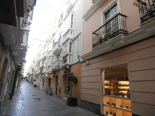 Piso en venta en Cádiz de 106  m²