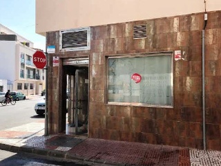Local en C/ Chafarinas 2