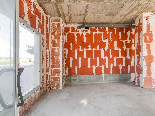 12183-0001 2