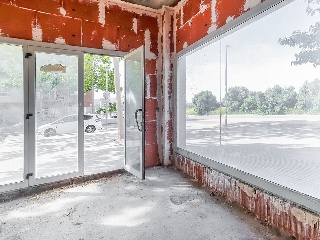 12183-0001 8