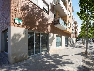 12183-0001 15