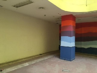 Espacio comercial en Av Isabel Manoja 2